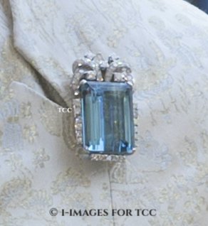 Brazilian aquamarine brooch