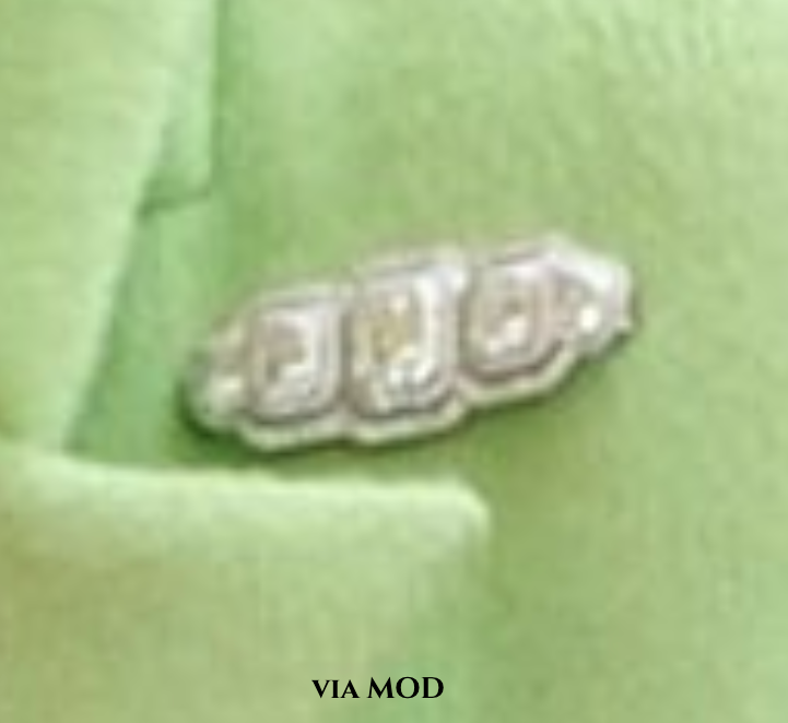 Three diamond bar brooch