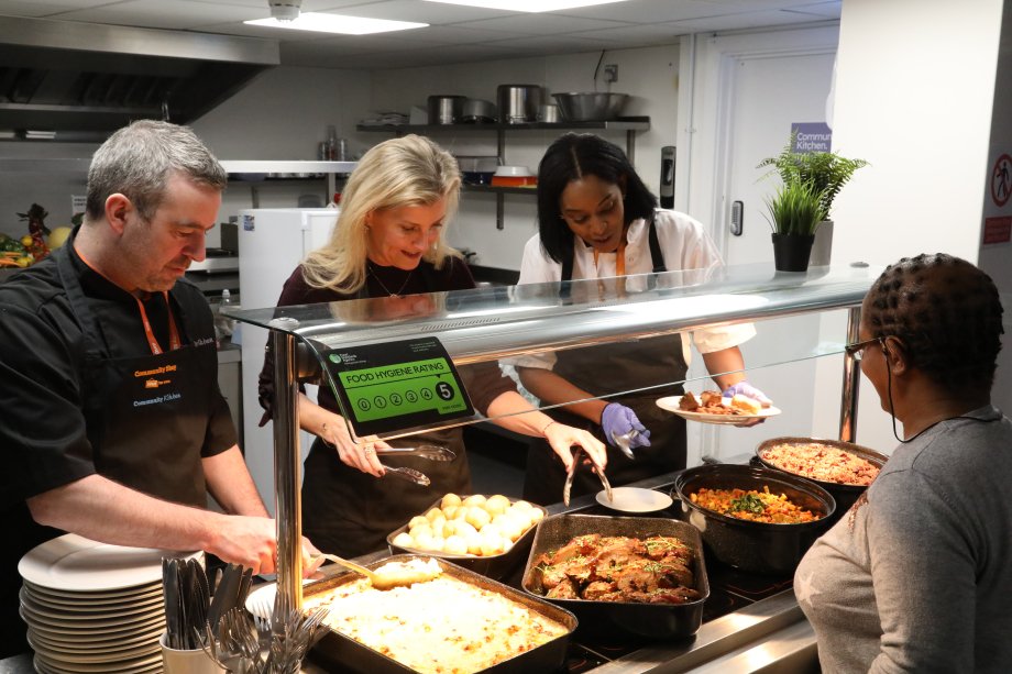 The Duchess of Edinburgh got behind the kitchen counter to serve up meals to attendees. (Royal Family)