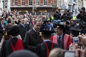 Punting Cambridge https://www.flickr.com/photos/punting/8229777992