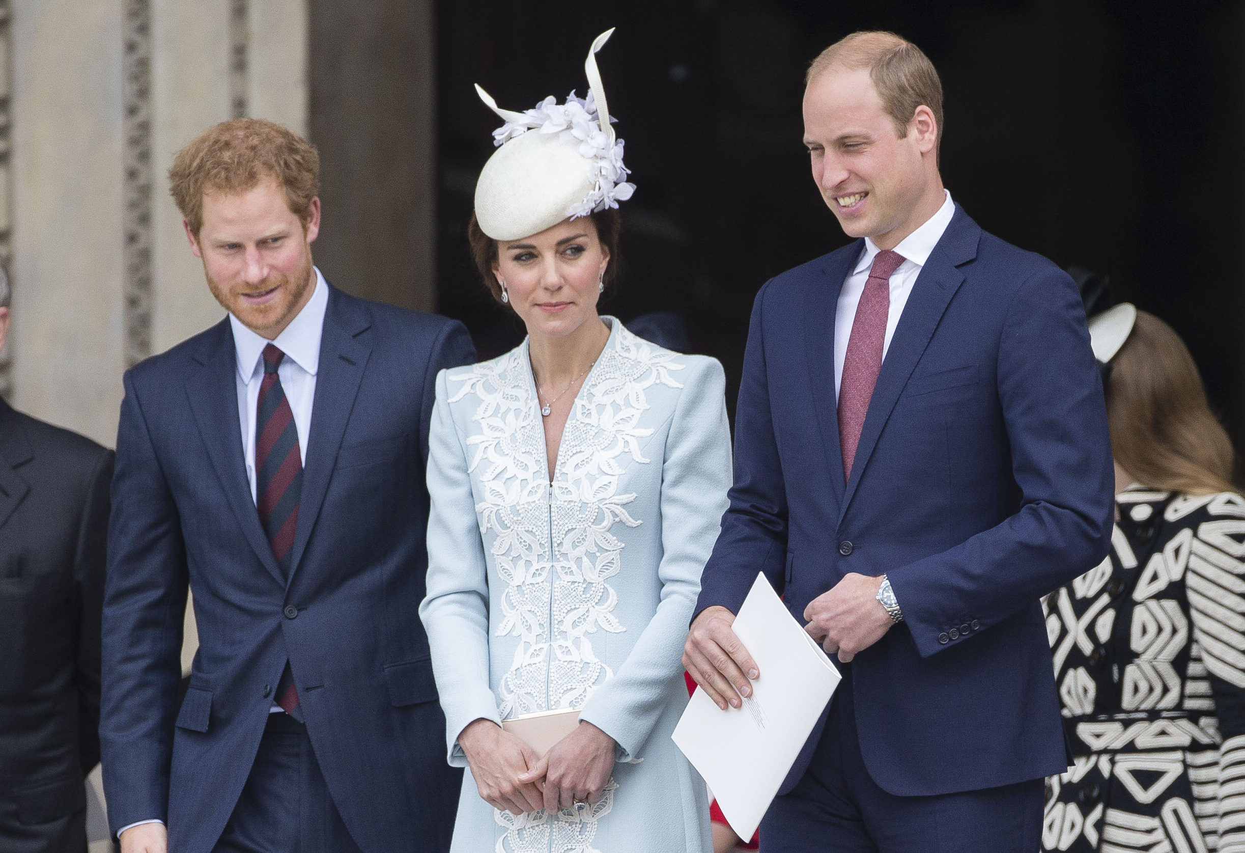 Extended Royal Family attend Thanksgiving Service for Queen's 90th ...