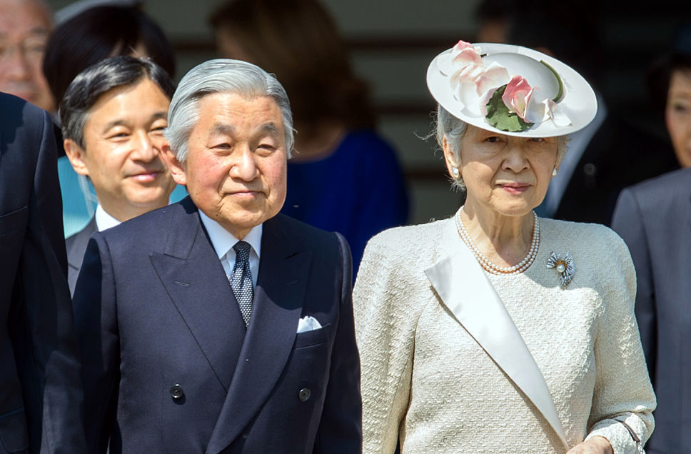 japanese Japanese Emperor Akihito will abdicate 30 april 2019