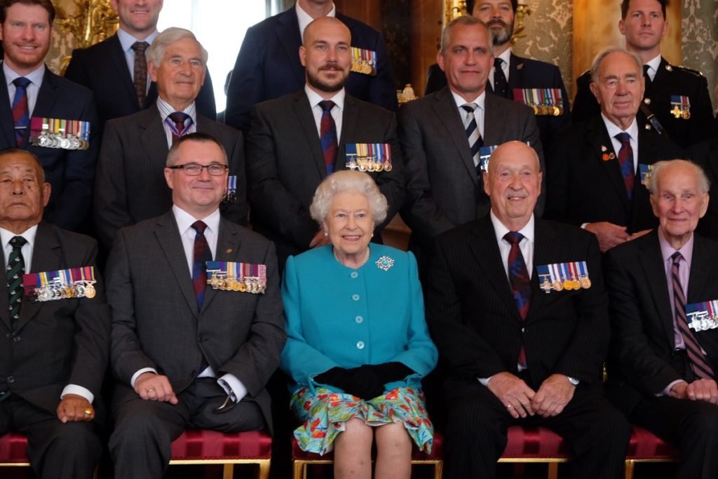 The Queen hosts palace reception for Victoria Cross and George Cross ...