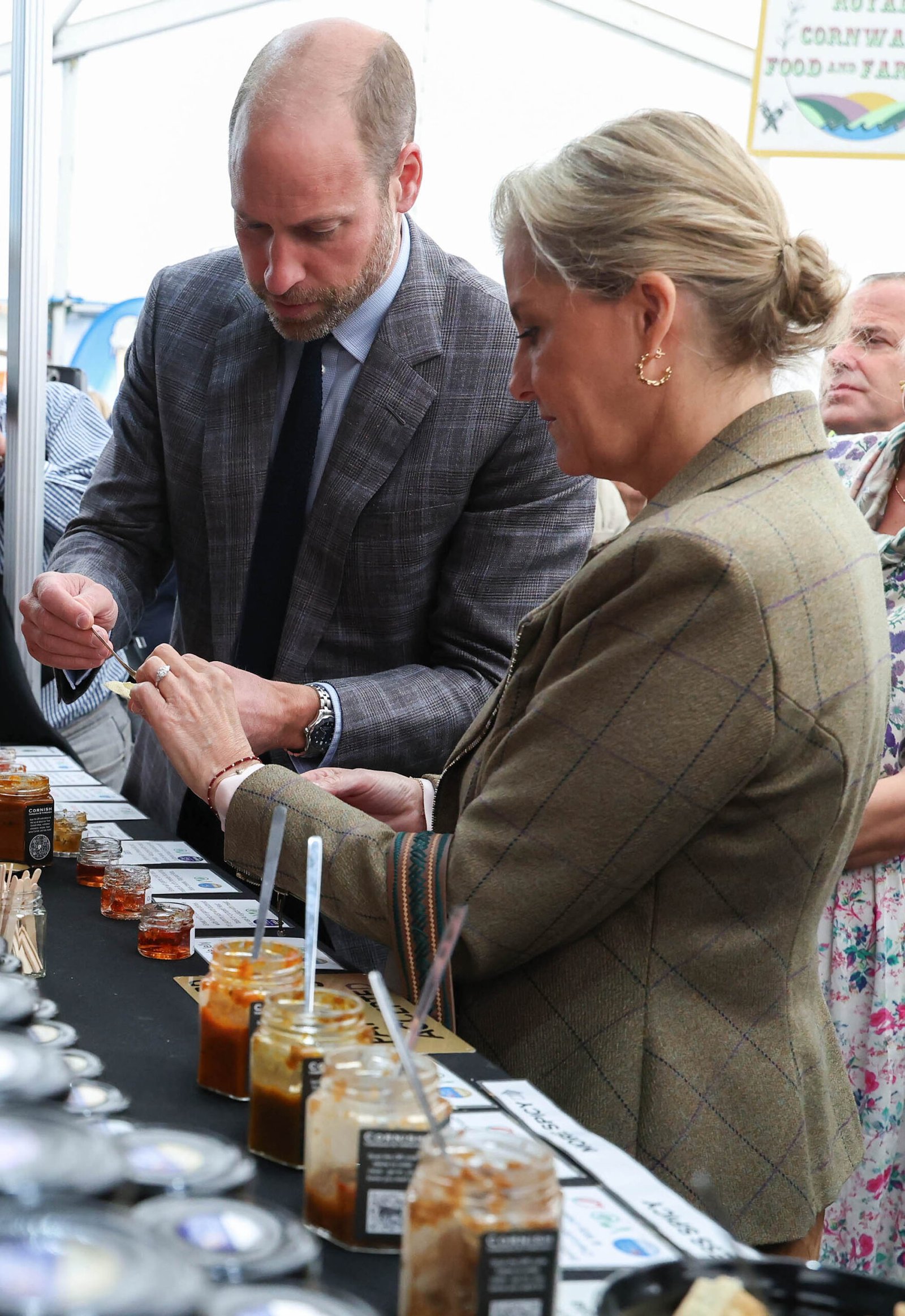 Sampling local produce was on the agenda for Prince William and Sophie. (Picture by Andrew Parsons /Kensington Palace).