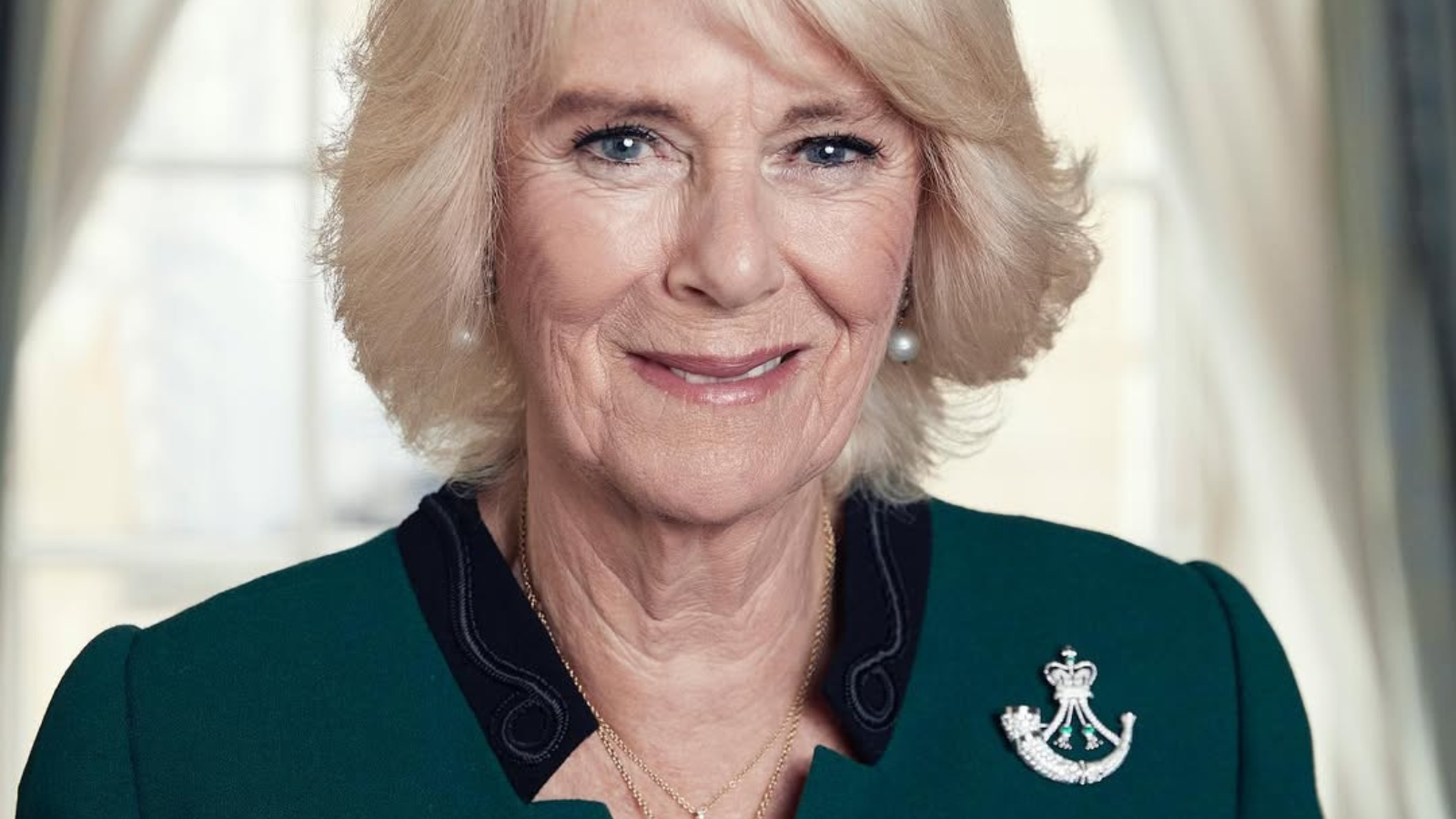 Camilla wearing her rifles brooch