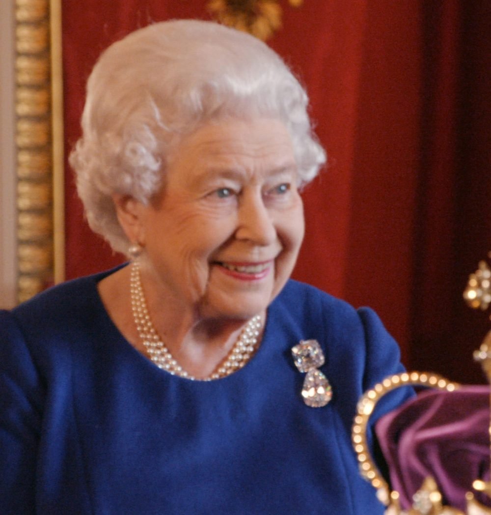 The Queen with St Edward's crown for a new bbc one documentary (BBC/Atlantic Productions/(C) Her Majesty the Queen)
