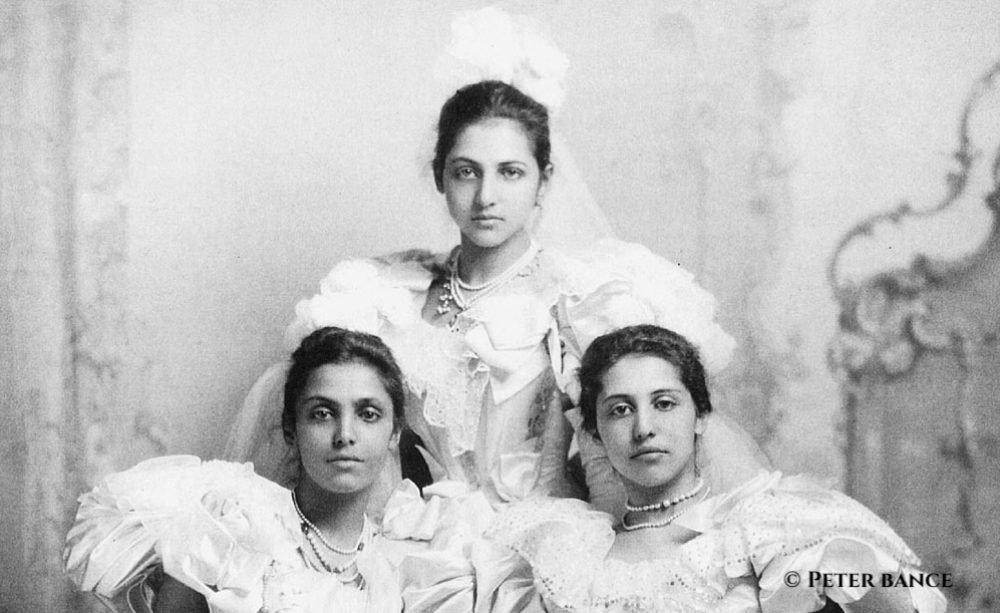 (Clockwise, from top) Catherine, Sophia and Bamba Duleep Singh at the 1895 Debutants Ball. Showing the three princesses posing in white dresses and holding bouquets of flowers.
Must be credited and watermarked © Peter Bance.