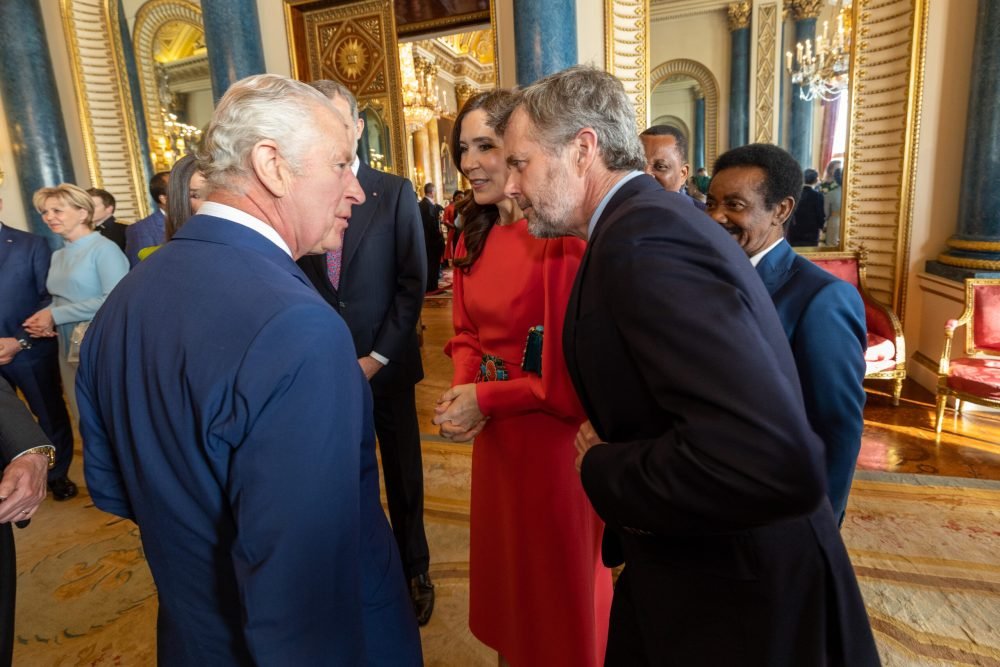 LONDON- UK- 5th May 2023. HM King Charles III accompanied by other members of the royal family hosts a reception at Buckingham Palace for the Heads of State and other visiting dignitaries who are due to attend tomorrows Coronation.
Photo by Ian Jones. (Foreign Office/Flickr).