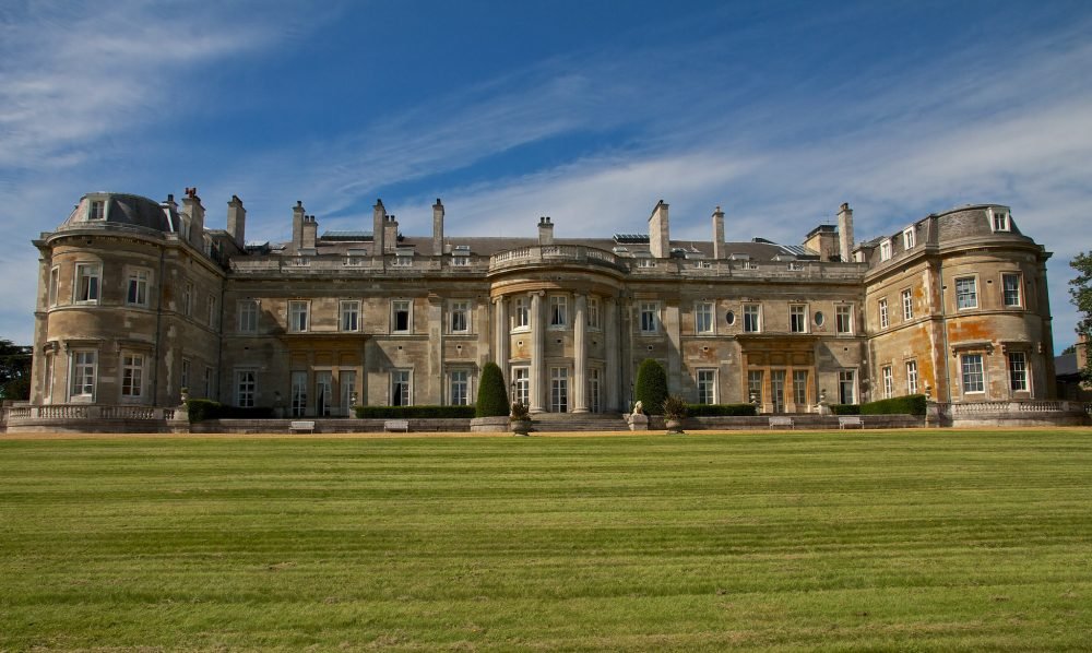 Luton Hoo's palladian front (jon mould)
