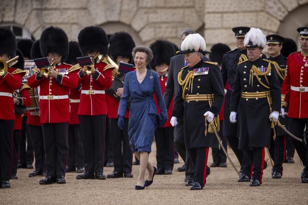 Princess Anne wearing her sapphire and diamond brooch