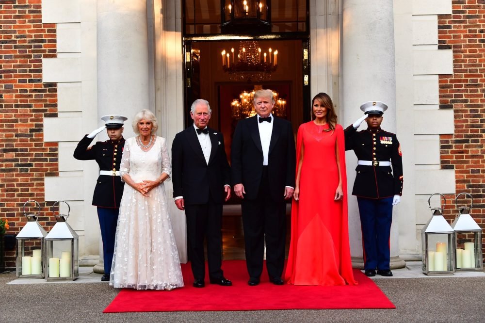 Tonight, The Prince of Wales and The Duchess of Cornwall attended a dinner at Winfield House in London hosted by President Trump and the First Lady Melania Trump. #USStateVisit
The President proposed a toast to The Queen, The Prince of Wales and The Duchess of Cornwall and The Prince of Wales also proposed a toast to the President and the First Lady.
Winfield House is the official residence of the Ambassador of the USA.