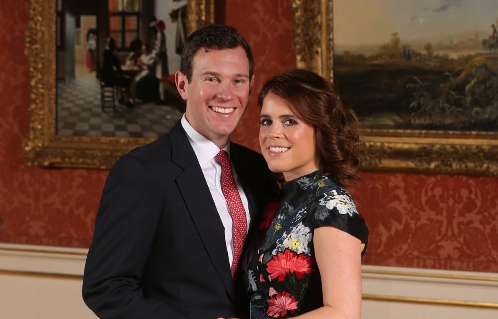 DUJjfc8XkAAHUL_ princess eugenie and jack brooksbank in their official engagement photos; they will get married on 12th october (royal family)