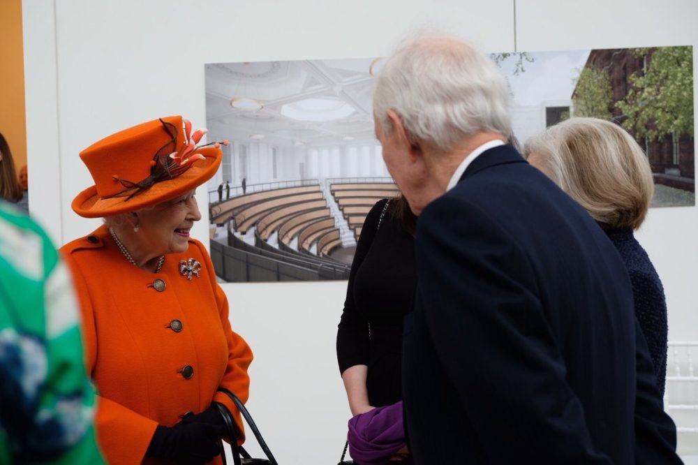 The Queen speaks to those who have been involved in the development of the Burlington Gardens building at the Royal Academy of Arts (Royal Family)