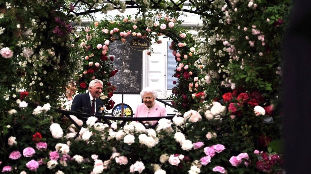 Her Majesty The Queen views some of the gardens on display at the Chelsea Flower Show (Royal Family)