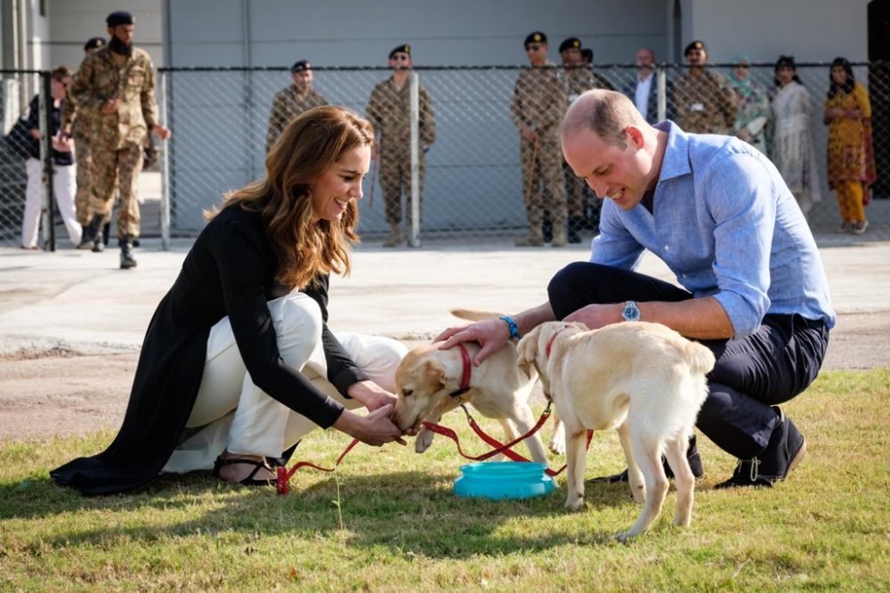 Duke and Duchess of Cambridge at  Army  Canine Centre of Islamabad (Photo courtesy of Kensington Palace)