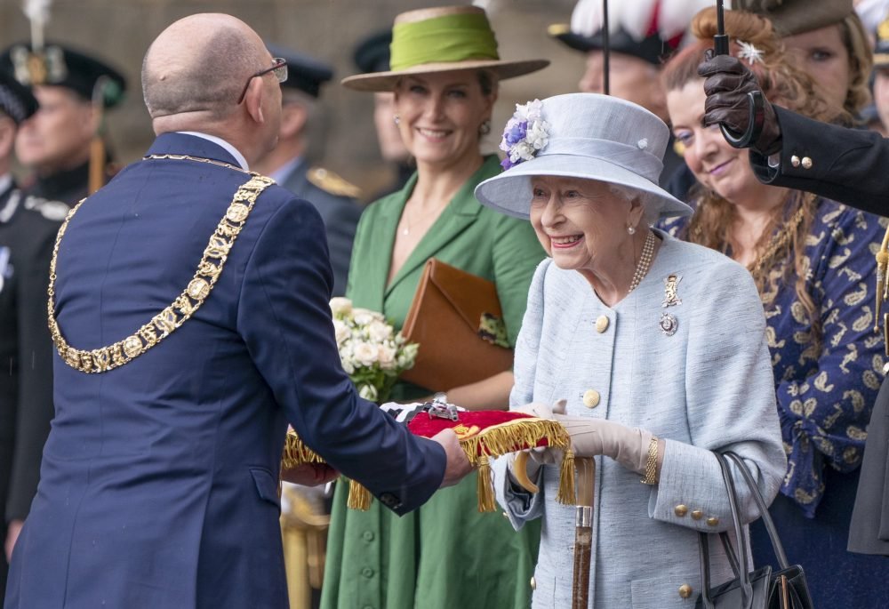 The Queen returned to Edinburgh today, attending the Ceremony of the Keys at Holyroodhouse (Royal Family)