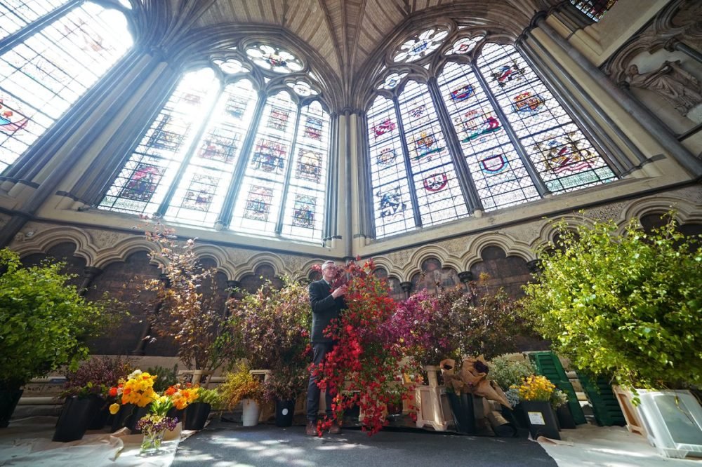 After the Coronation, the flowers will be given to Floral Angels, one of Her Majesty's Patronages.