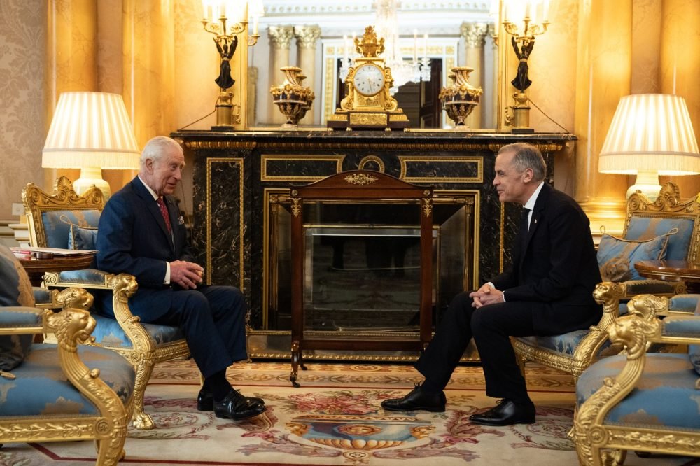 The King met the new Prime Minister of Canada. (Royal Family)