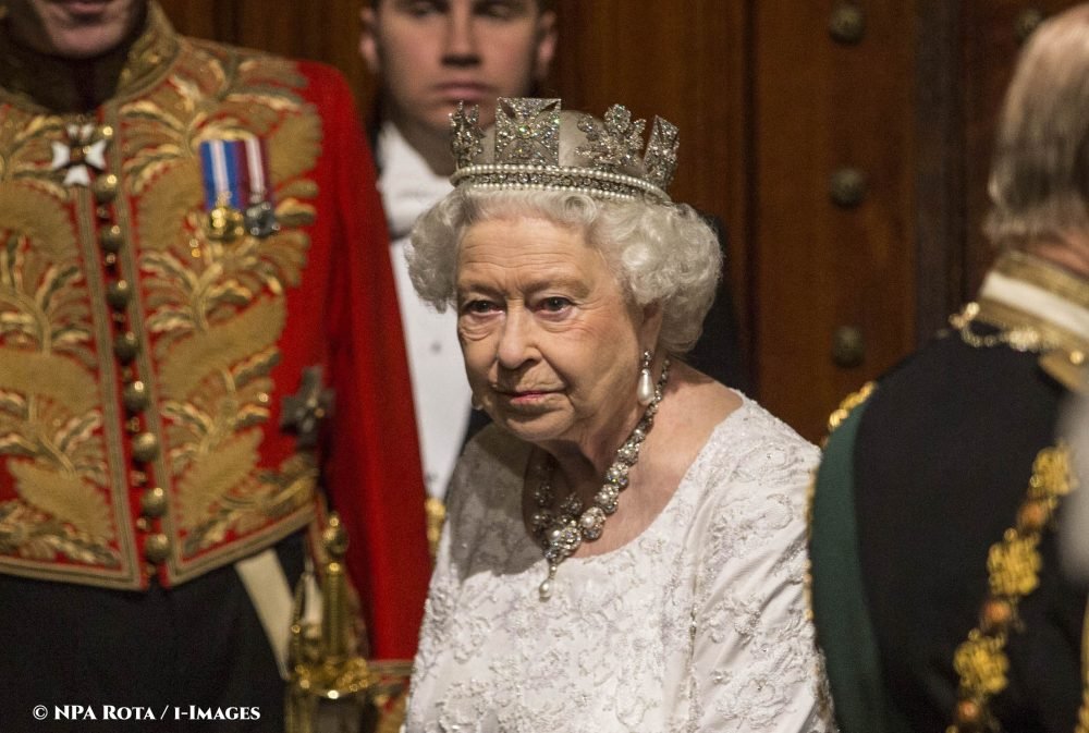 The Queen’s Speech The Queen wearing the George IV diadem.
