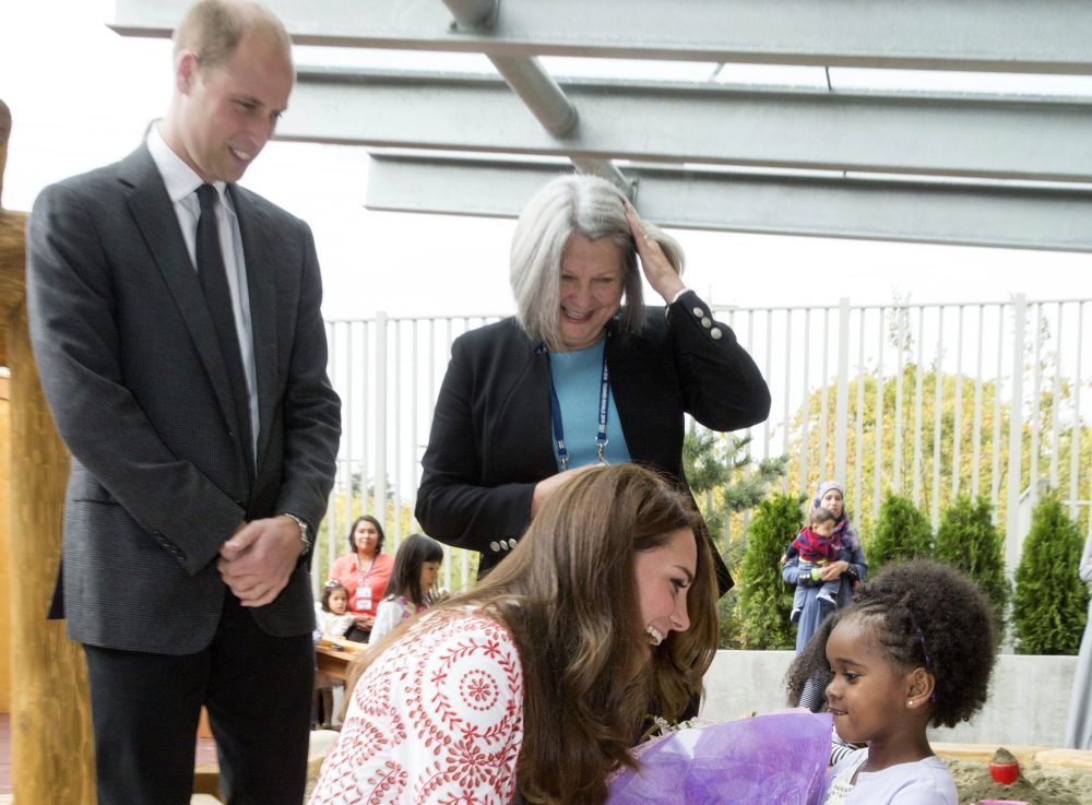 Image ©Licensed to i-Images Picture Agency. 25/09/2016. London, United Kingdom. Royal Tour Of Canada- Day Two. Prince William, The Duke of Cambridge joined by his wife Catherine, The Duchess of Cambridge, The Duke and Duchess of Cambridge on their official visit to Canada.
William and Kate visit the Immigrant Services of British Columbia, a charitable service providing services to refugees.
William and Kate were greeted and accompanied on their visit by Canadian Prime Minister Justin Trudeau and wife Sophie on day two of their 8 day tour of Canada. Picture by  i-Images/ Pool