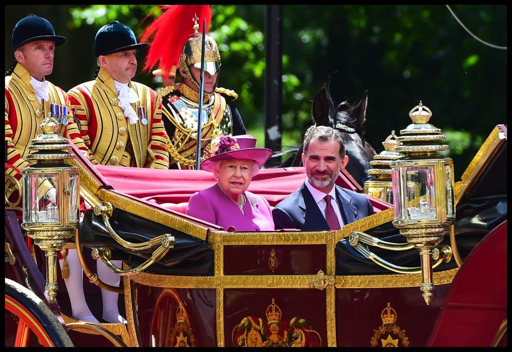 The Queen joined King Felipe for a carriage ride back to Buckingham Palace (Picture by Pete Maclaine / i-Images)