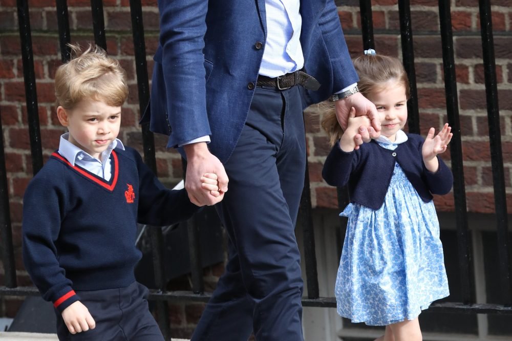 Image licensed to i-Images Picture Agency. 23/04/2018. London, United Kingdom. The Duke of Cambridge arriving with his children to visit the new royal baby at the Lindo Wing of St.Mary's hospital in London . Picture by Stephen Lock / i-Images