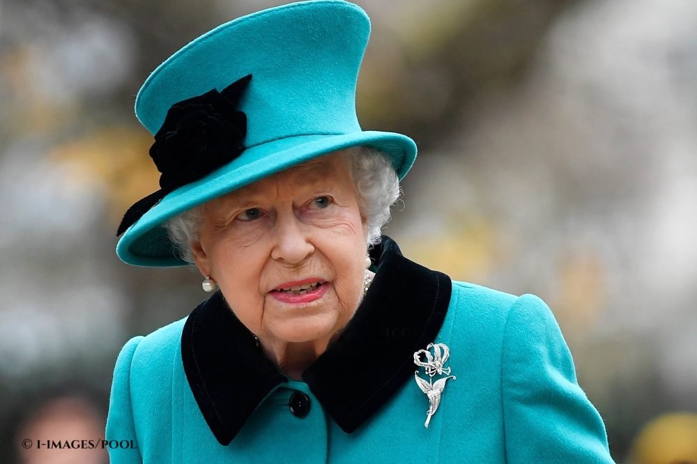 Image ©Licensed to i-Images Picture Agency. 05/12/2018. London, United Kingdom. Queen visit Children's Charity Coram. 

Britain's Queen Elizabeth visits children's charity Coram in London, Britain, December 5, 2018.

Picture by i-Images / Pool