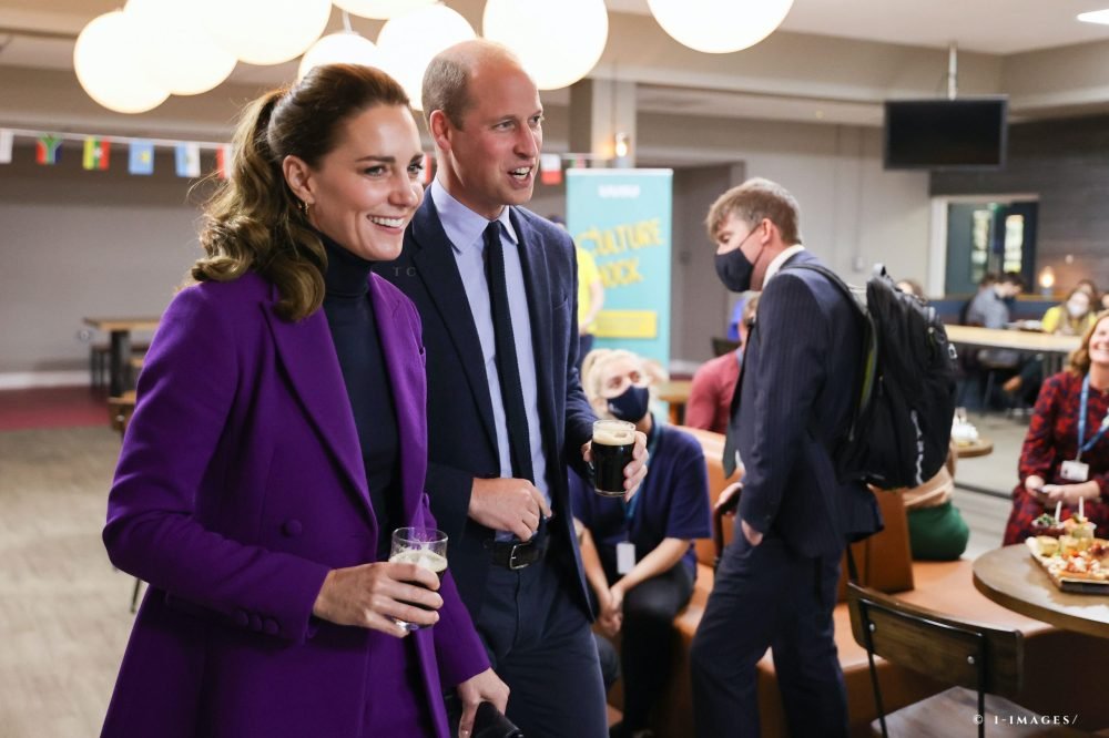 Prince William and Kate, The Duke and Duchess of Cambridge, enjoy a Guinness during a visit to the Ulster University Magee Campus in Londonderry, Northern Ireland