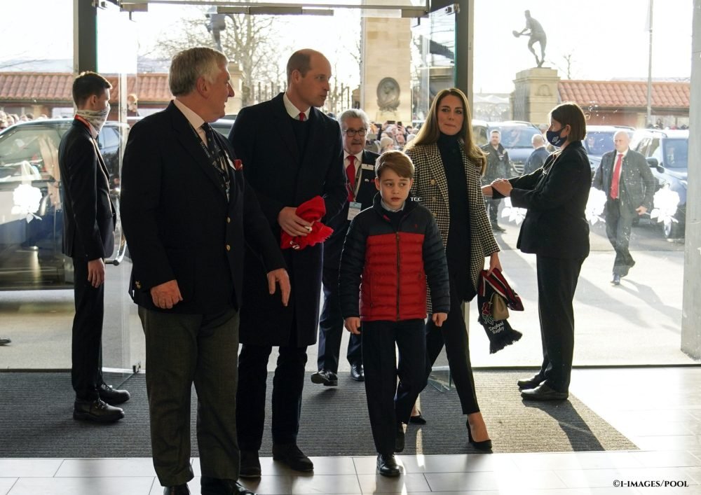 Prince William,Kate Middleton & Prince George at England rugby Prince William, Kate and Prince George arrive to watch the Six Nations rugby match between England and Wales at Twickenham Stadium