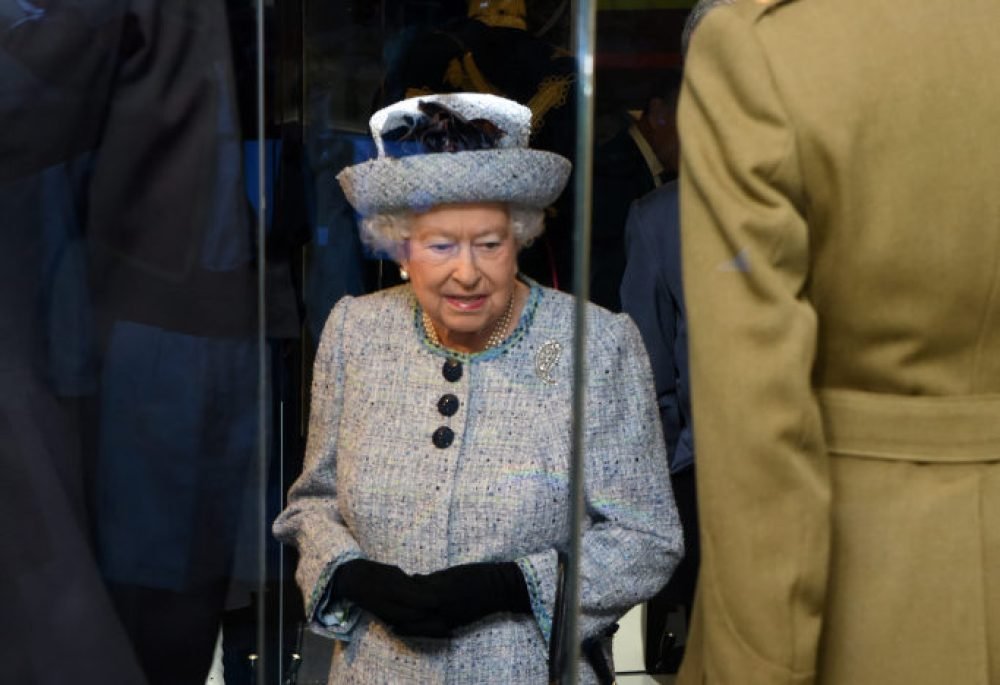The Queen saw her own Women's Royal Army Corps uniform as she reopened the National Army Museum. (Richard Watt / MoD)