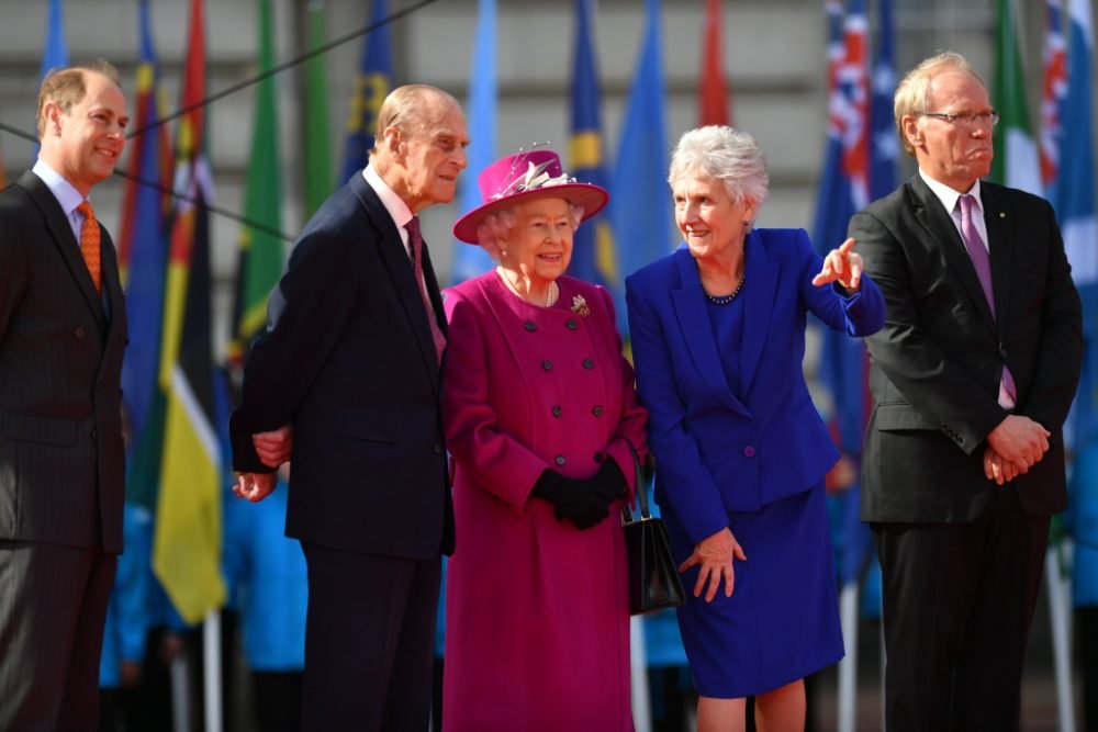The Queen has started the countdown to the 2018 Commonwealth Games, launching the baton relay at Buckingham Palace.

She handed the baton to two-time Olympic champion cyclist Anna Meares on Monday as it started its journey to host country Australia.
The relay will span 388 days, 71 countries and more than 200,000 miles before reaching the Gold Coast.
Later the Queen and other Royals will mark Commonwealth Day with a service at Westminster Abbey.
Australian Paralympian Kurt Fearnley brought the baton to the palace before it was given to the Queen.
After placing a message inside, the monarch then handed it on to his fellow countrywoman Meares.
She was joined by her former rival and now friend, Team GB champion cyclist Victoria Pendleton, to start the first leg of the relay.

School children from all of the countries represented at the games were also at the event and there was a performance from Australian singer Cody Simpson.

The Commonwealth Day service at the abbey will be attended by the monarch, the Duke of Edinburgh, the Prince of Wales, the Duches

The Queens Baton Relay is a Games tradition that celebrates the Commonwealths diversity, inspires community pride and excites people about the world-class festival of sports and culture to come.

The Queens Baton carries a message from Her Majesty Queen Elizabeth II that calls the Commonwealths athletes to come together in peaceful and friendly competition.

The GC2018 Relay will be the longest and the most accessible ever, not just passing through, but spending quality time in each community it visits.

Starting on 13 March 2017 at Buckingham Palace, the Baton will travel on an epic 388-day journey through all nations and territories of the Commonwealth.

The Queens Baton will arrive on the Gold Coast for the XXI Commonwealth Games Opening Ceremony on 4 April 2018, where Her Majesty, or a representative, will remove the message from the Baton and read it aloud to officially open the Games.