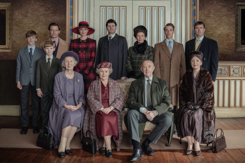 The cast of s5