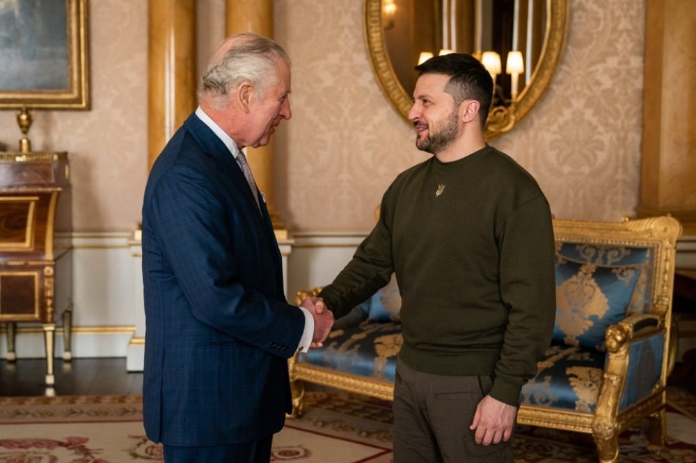 The King meets the President of Ukraine. (Royal Family).